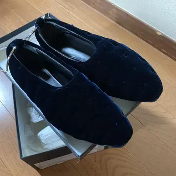 질 샌더 네이비 벨벳 플랫슈즈