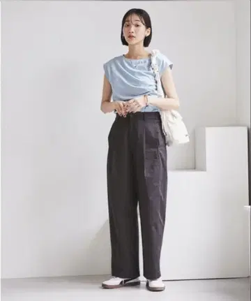 VIS 배럴 실루엣 코튼 팬츠