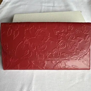 리베르테 REPRITE 플라워 엠보싱 레드 장지갑