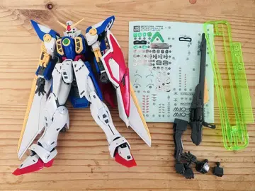 RG 1/144 윙 건담 조립 완료
