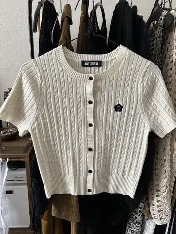 MARY QUANT 아이보리 반팔 스웨터 니트