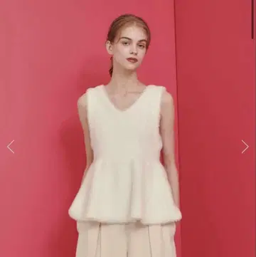 LOULOU WILLOUGHBY 페더 페플럼 베스트