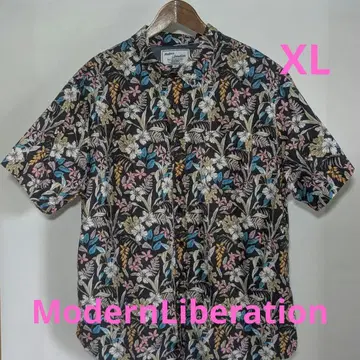 Modern Liberation 플로럴 패턴 반팔 셔츠 XL