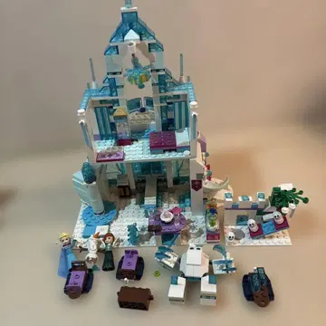 Frozen Castle LEGO 세트