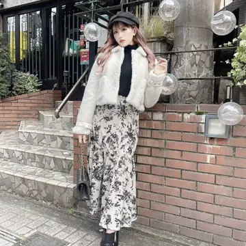 Cherimi 셰리미 보아 코트