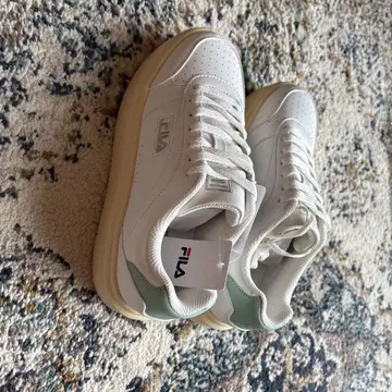 FILA 화이트/민트 스니커즈