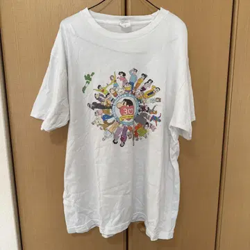 짱구는 못말려 30주년 기념 T셔츠