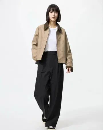 유니클로 턱 와이드 팬츠 블랙 L 사이즈