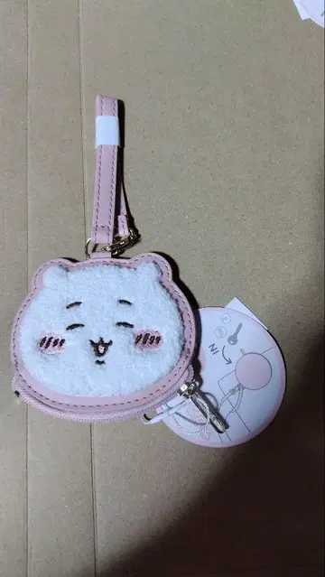 치이카와 (먼작귀) 사가라 미니 파우치 얼굴