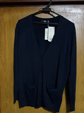 [ 미사용품 ] UNIQLO 엑스트라 파인 메리노 V넥 롱 가디건