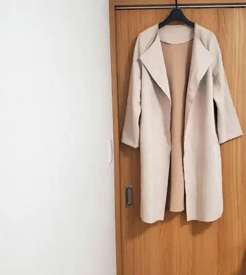 [새상품] 스웨이드 옅은 베이지 롱 코트