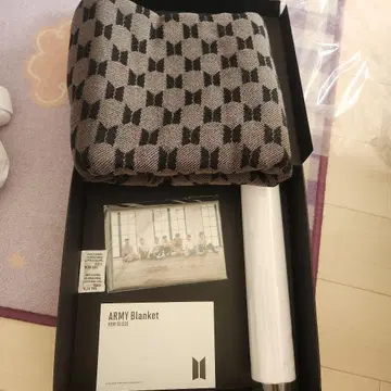 BTS Merch Box #1