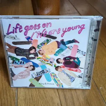 킹프리 Life goes on / We are young CD