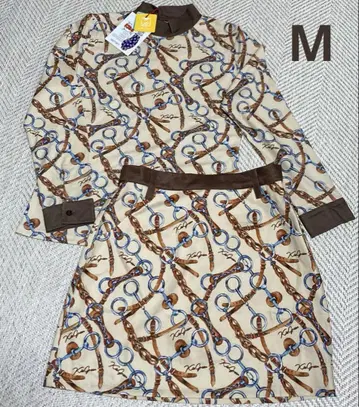 새상품 미사용 키스온더그린 스카프 패턴 골프 셋업 긴팔 M