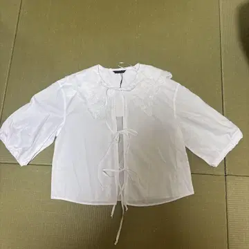 ZARA 앞 리본 세일러 카라 셔츠 화이트 L