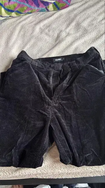 XL 코듀로이 블랙 팬츠