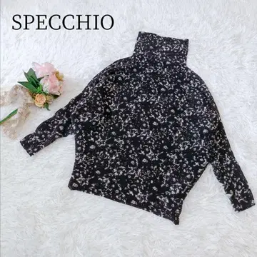 [ SPECCHIO/스페치오 ] 셔틀 플리츠 하이넥 최근 모델 올 패턴
