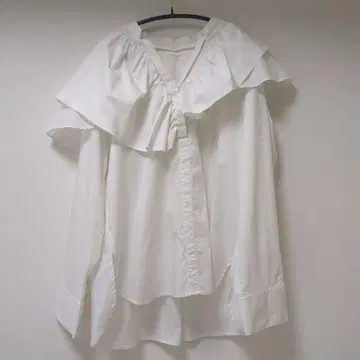 엘렌딕 2웨이 프릴 칼라 블라우스 화이트