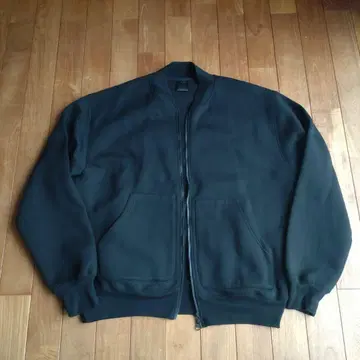 다이와 PIER39 집업 맨투맨