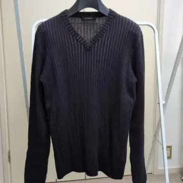 Calvin Klein Jeans V넥 스웨터