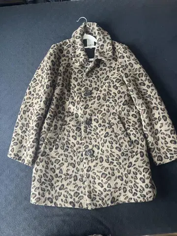 HERE'S AVENUE 레오파드 무늬 체스터 코트