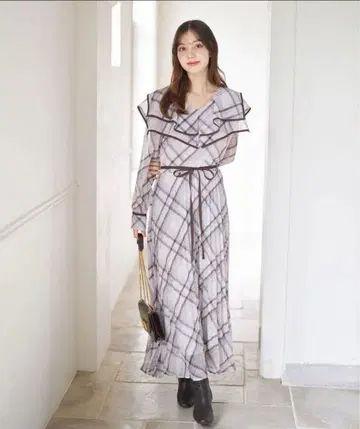 tocco 새상품 허리 리본 포함 빅 칼라 체크 플리츠 원피스