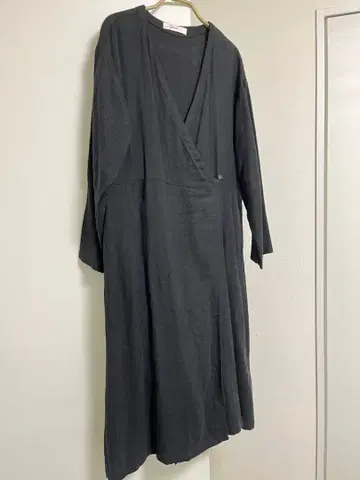 Yarra 카슈쿨 원피스 블랙