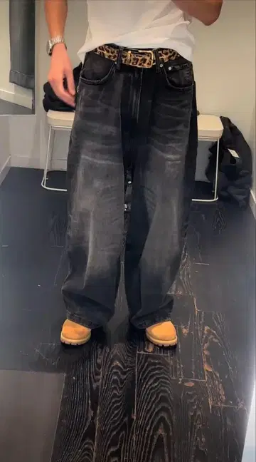 H&M 슈퍼 배기 블랙 데님 W33 L30 슈퍼 배기