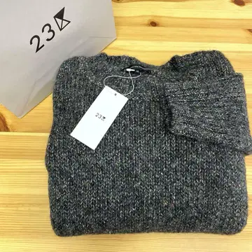 23구 니트 미사용 새상품