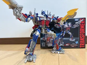 옵티머스 프라임 MPM-4 트랜스포머 마스터피스