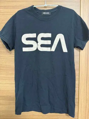 WIND AND SEA 블랙 T셔츠