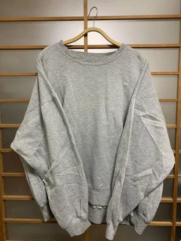 Russell 그레이 오버 사이즈 크루넥 트레이닝복