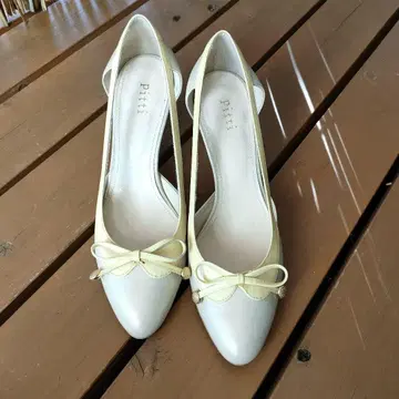 Pitti 피티 리본 포함 하이힐 23.5cm