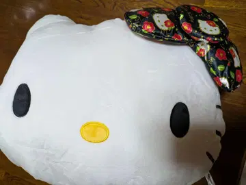 [새상품] 키티 페이스 쿠션 빅 사이즈