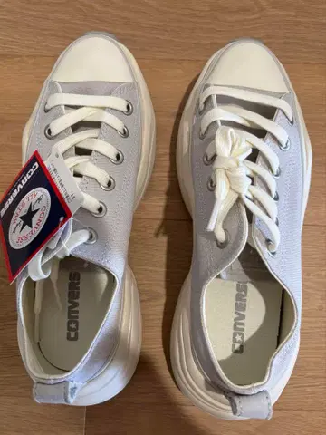 새상품 박스 포함 CONVERSE 통굽 스니커즈 화이트/그레이