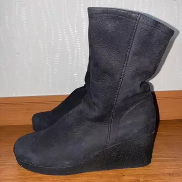 arche 블랙 부츠 24cm