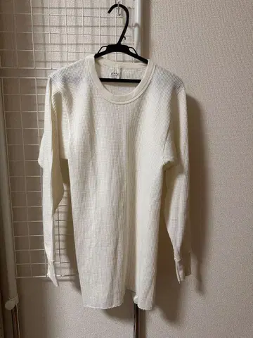 와플 화이트 긴팔 T셔츠