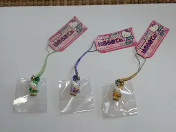 헬로키티 지역 한정판 군마 온천 버전 스트랩 3개