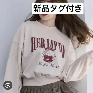 새상품 herlipto 클래식 체리 스웨트셔츠