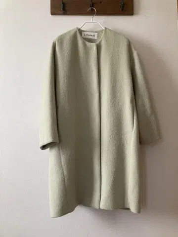 새상품급 루니 코트 라이트 그린 38