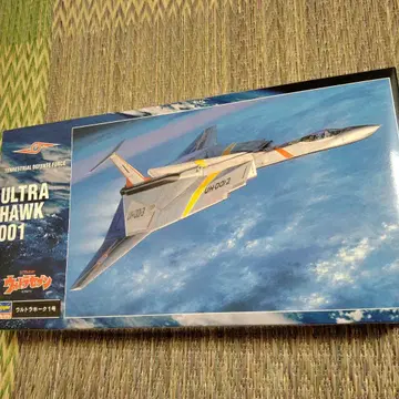 ULTRA HAWK 001 1/72 프라모델