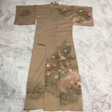 호몬기 용미 동백과 국화 꽃 금채
