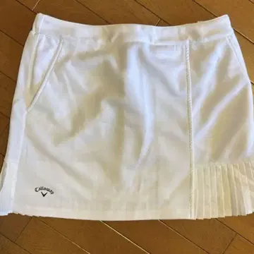 캘러웨이 플리츠 스커트
