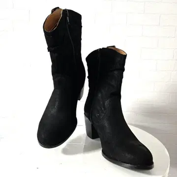 미사용 키다리 아저씨 숏부츠 블랙 23cm 굵은 힐