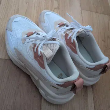 거의 미사용 PUMA for emmi 스피나 나이트로 프리미엄 WNS