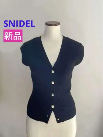 미사용 새상품 스나이델 V넥 니트 베스트 SNIDEL 베스트 네이비