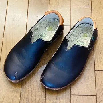 엘나추랄리스타 슬립온 37 23.5cm