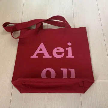 aeiou 토트백 한국