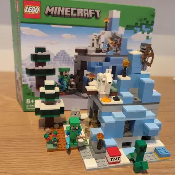 레고(LEGO) 마인크래프트 얼어붙은 정상