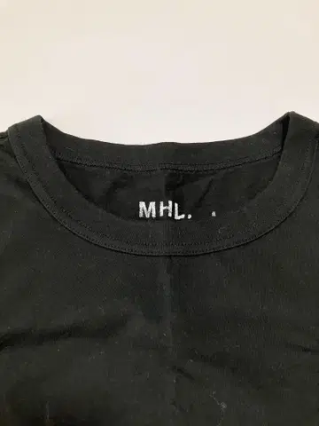 MHL 탱크탑 블랙